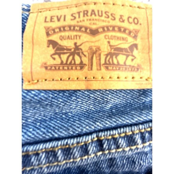 Levi’s Girls Shorts Jean 5 pocket Lace Hem Med Wash Size 10 R - Picture 3 of 7